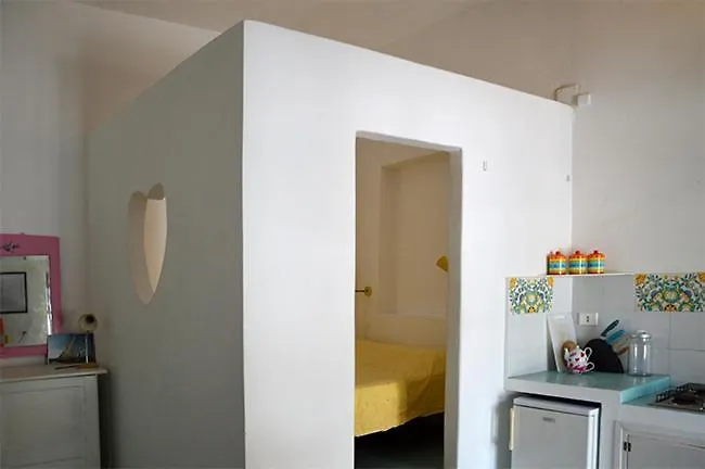 Le Del Capitano * Stromboli