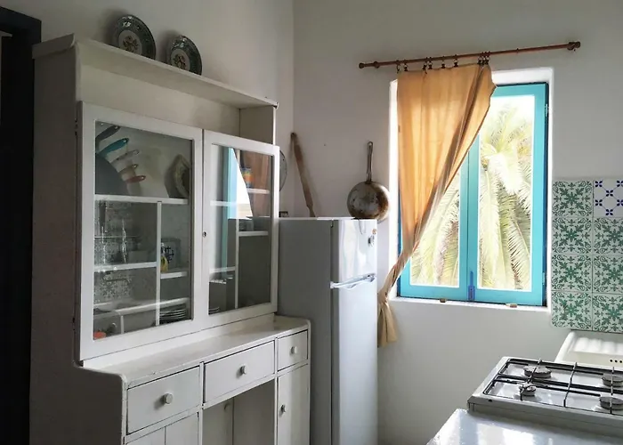 Le Del Capitano * Stromboli